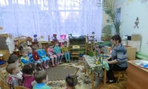 Чтение и рассказывание сказки в детском саду Зачем дошкольникам художественная литература