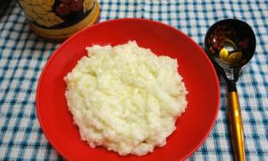 How to cook rice porridge with milk